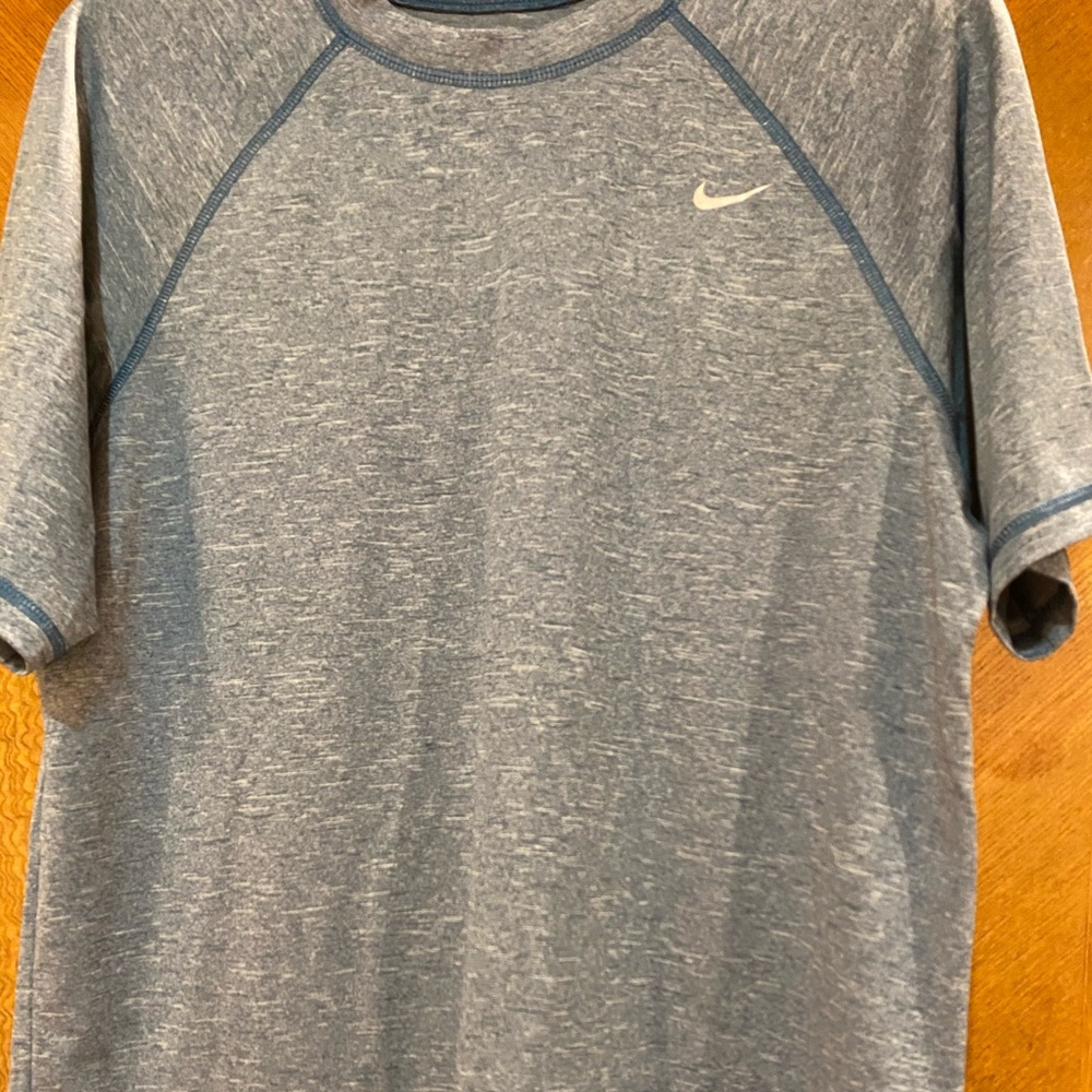 Nike Men’s Dri-Fit Training Tee